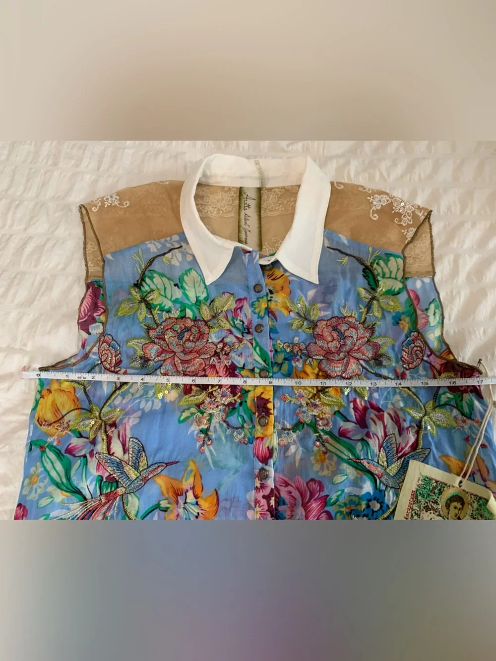 Aratta Silent Journey lightweight sleeveless